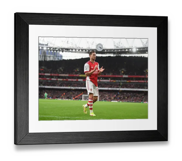 Framed Print : Arsenal's Cedric Soares in Action at Emirates Stadium during Arsenal vs. Brentford, Premier League 2021-22