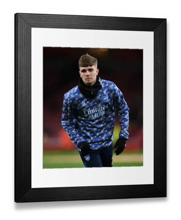 Framed Print : Arsenal v Wolverhampton Wanderers: Pre-Match Warm-Up at Emirates Stadium