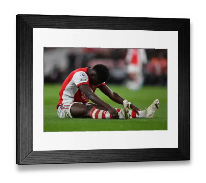 Framed Print : Arsenal's Bukayo Saka in Action: Arsenal vs. Wolverhampton Wanderers, Premier League 2021-22