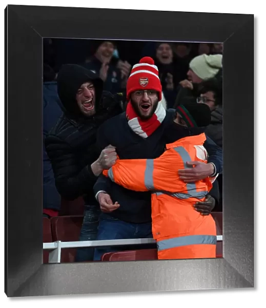 Arsenal Fans Euphoria: The Unforgettable Moment of the Second Goal vs. Wolverhampton Wanderers in the 2021-22 Premier League