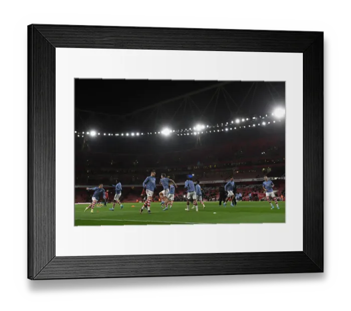 Framed Print : Arsenal vs. Wolverhampton Wanderers: Premier League Showdown at Emirates Stadium