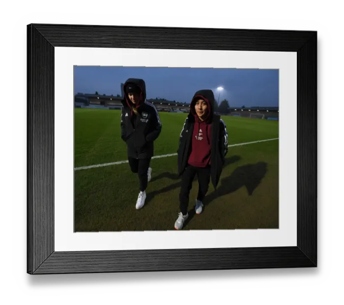 Framed Print : Arsenal Women vs Reading Women: Pre-Match Moment between Laura Weinroither and Mana Iwabuchi (FA WSL, 2021-22) Framed Print : Arsenal Women vs Reading Women: Pre-Match Moment between Laura Weinroither and Mana Iwabuchi (FA WSL, 2021-22)