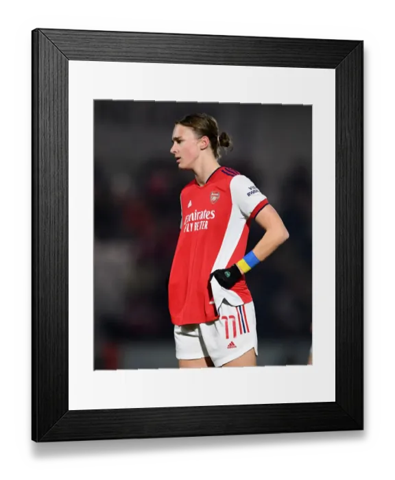 Framed Print : Vivianne Miedema in Action: Arsenal Women Dominate Reading in FA WSL 2021-22 Framed Print : Vivianne Miedema in Action: Arsenal Women Dominate Reading in FA WSL 2021-22