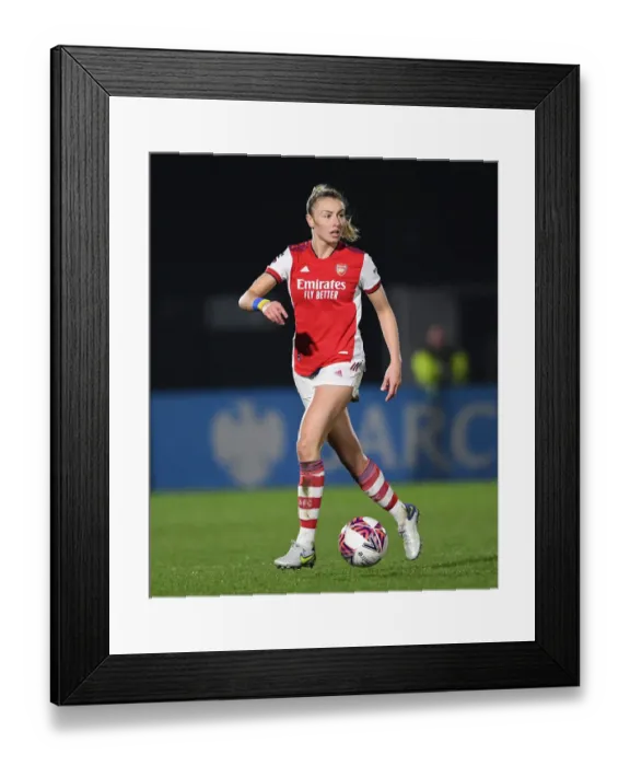 Framed Print : Arsenal's Leah Williamson in Action during FA WSL Match vs. Reading Women