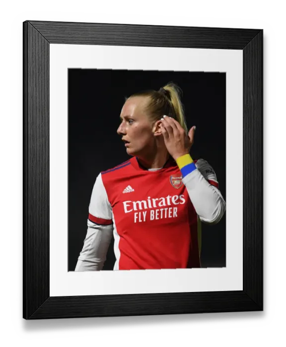 Framed Print : Arsenal's Stina Blackstenius in Action during FA WSL Match against Reading Women