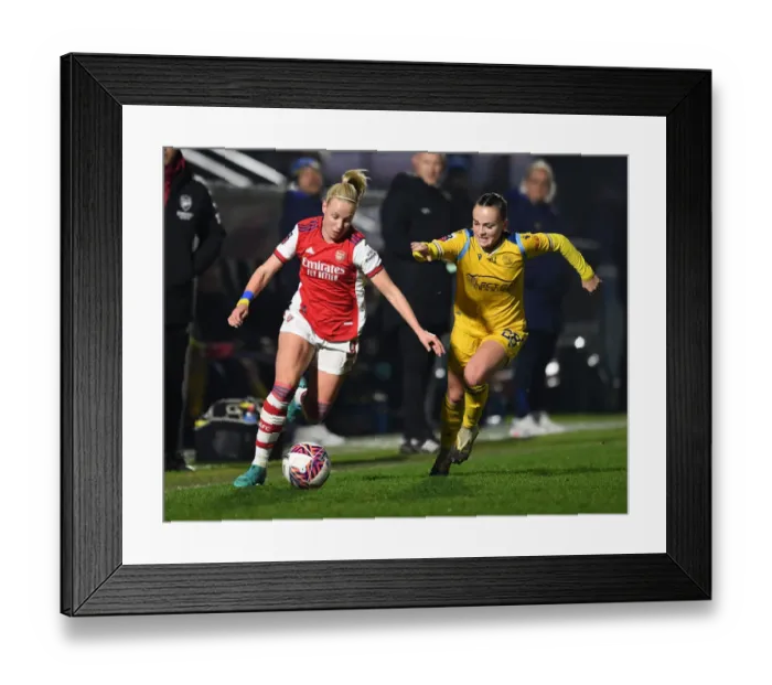 Framed Print : Arsenal Women vs Reading Women: Beth Mead Faces Off in FA WSL Clash Framed Print : Arsenal Women vs Reading Women: Beth Mead Faces Off in FA WSL Clash