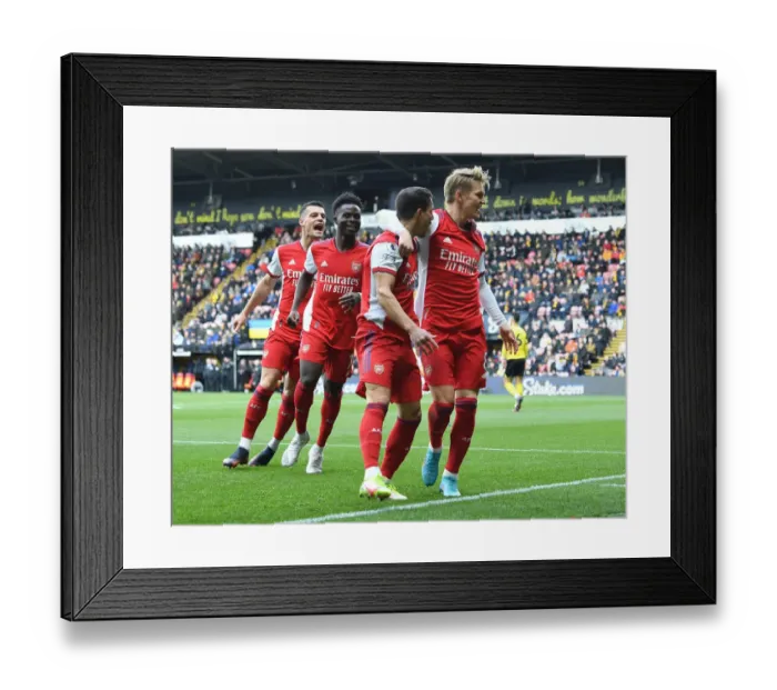 Framed Print : Martin Odegaard and Team Celebrate First Goal: Arsenal's Victory at Watford (2021-22)