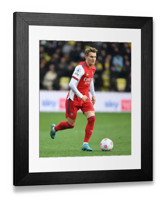 Framed Print : Martin Odegaard in Action: Arsenal vs. Watford, Premier League 2021-22 Framed Print : Martin Odegaard in Action: Arsenal vs. Watford, Premier League 2021-22