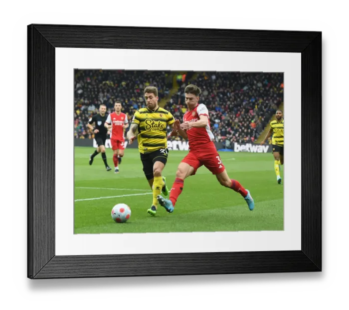Framed Print : Kieran Tierney Clashes with Opponent in Watford vs Arsenal Premier League Match, 2021-22