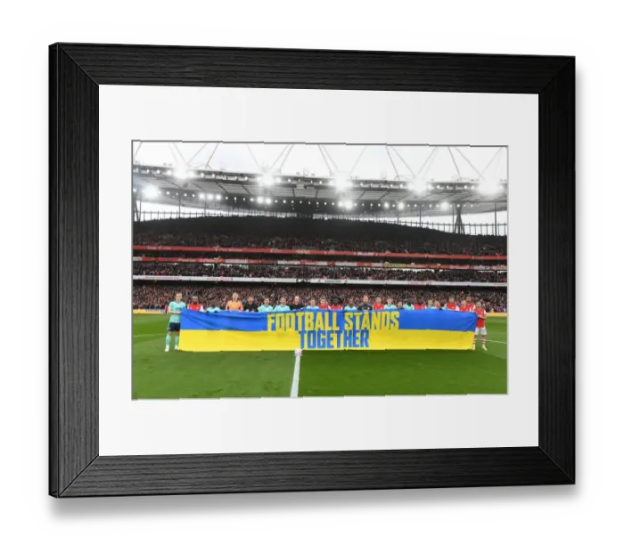 Framed Print : Arsenal and Leicester United for Ukraine: Premier League Stands as One (Arsenal vs Leicester City, 2021-22) Framed Print : Arsenal and Leicester United for Ukraine: Premier League Stands as One (Arsenal vs Leicester City, 2021-22)