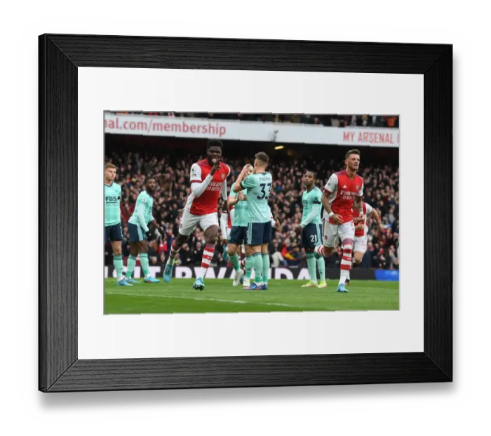 Framed Print : Thomas Partey's Stunner: Arsenal Clinch Victory Over Leicester City in Premier League 2021-22 Framed Print : Thomas Partey's Stunner: Arsenal Clinch Victory Over Leicester City in Premier League 2021-22