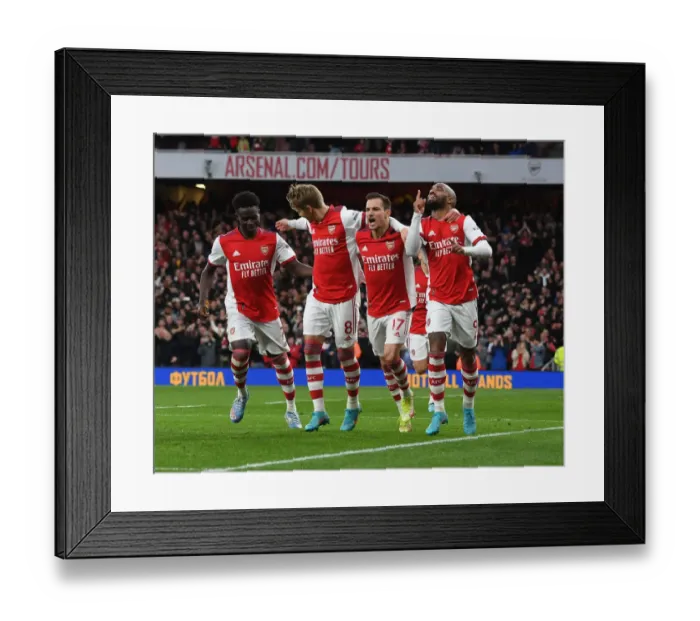 Framed Print : Arsenal's Lacazette and Team Celebrate Second Goal Against Leicester City (2021-22) Framed Print : Arsenal's Lacazette and Team Celebrate Second Goal Against Leicester City (2021-22)