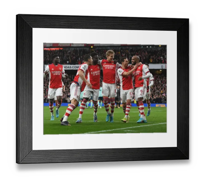 Framed Print : Arsenal Celebrate Lacazette's Goal Against Leicester City (2021-22)