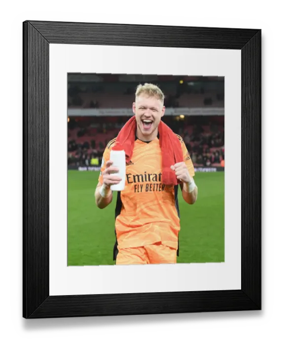 Framed Print : Ramsdale's Dramatic Save Secures Arsenal's Win Against Leicester City Framed Print : Ramsdale's Dramatic Save Secures Arsenal's Win Against Leicester City