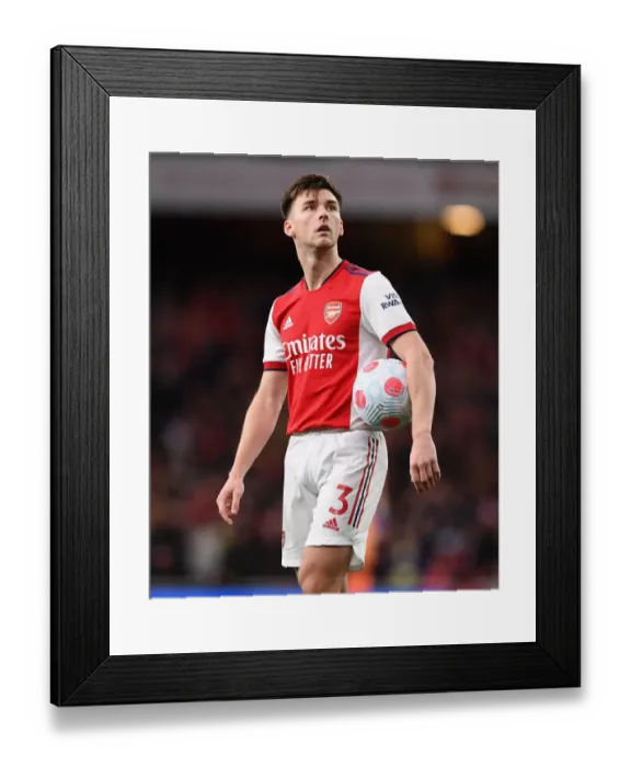 Framed Print : Arsenal's Kieran Tierney in Action: Arsenal vs Leicester City, Premier League 2021-22