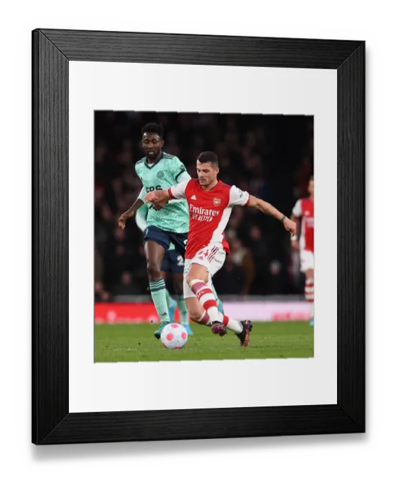 Framed Print : Intense Battle: Xhaka vs Ndidi - Arsenal vs Leicester Premier League Clash Framed Print : Intense Battle: Xhaka vs Ndidi - Arsenal vs Leicester Premier League Clash