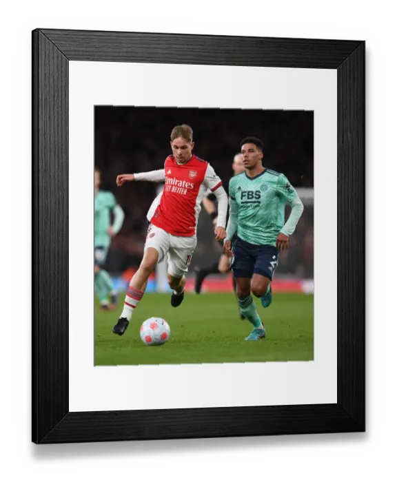 Framed Print : Arsenal vs Leicester City: A Battle of Young Talents - Emile Smith Rowe vs James Justin Framed Print : Arsenal vs Leicester City: A Battle of Young Talents - Emile Smith Rowe vs James Justin