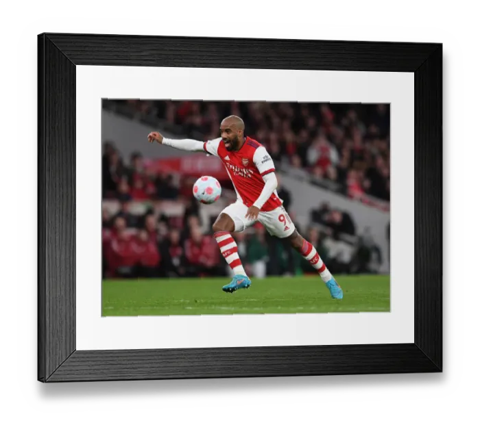 Framed Print : Alexandre Lacazette in Action: Arsenal vs. Leicester City, Premier League 2021-22
