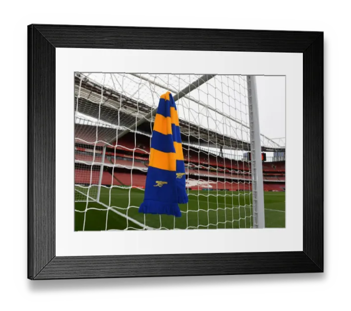 Framed Print : Arsenal vs Leicester City: Scarf at the Emirates Framed Print : Arsenal vs Leicester City: Scarf at the Emirates
