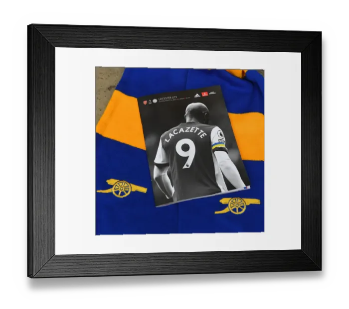 Framed Print : Arsenal vs Leicester City: Premier League Showdown at Emirates Stadium