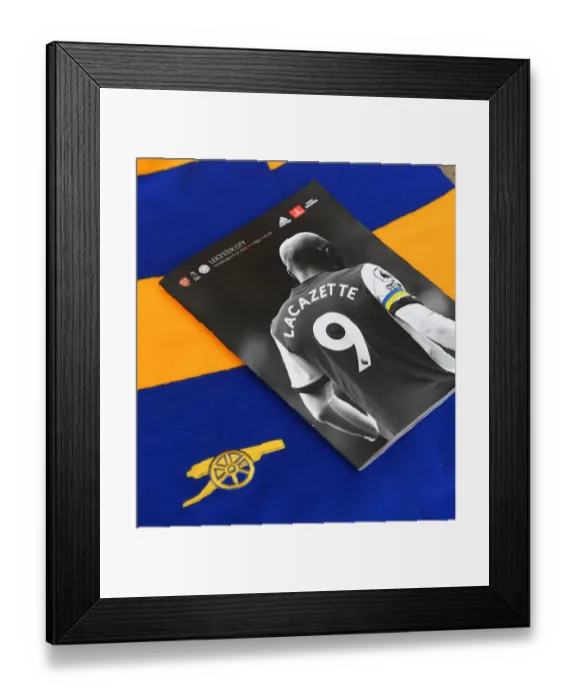 Framed Print : Arsenal vs Leicester City: Premier League Showdown at Emirates Stadium