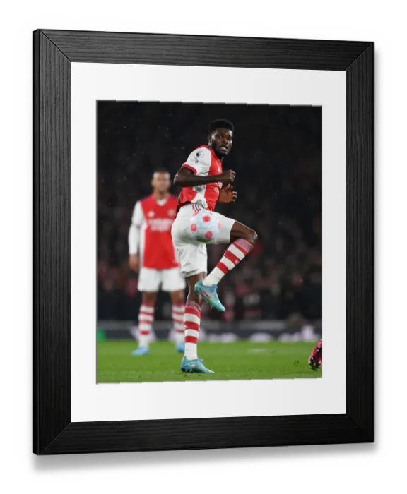 Framed Print : Thomas Partey: In Action Against Liverpool, Arsenal Premier League 2021-22