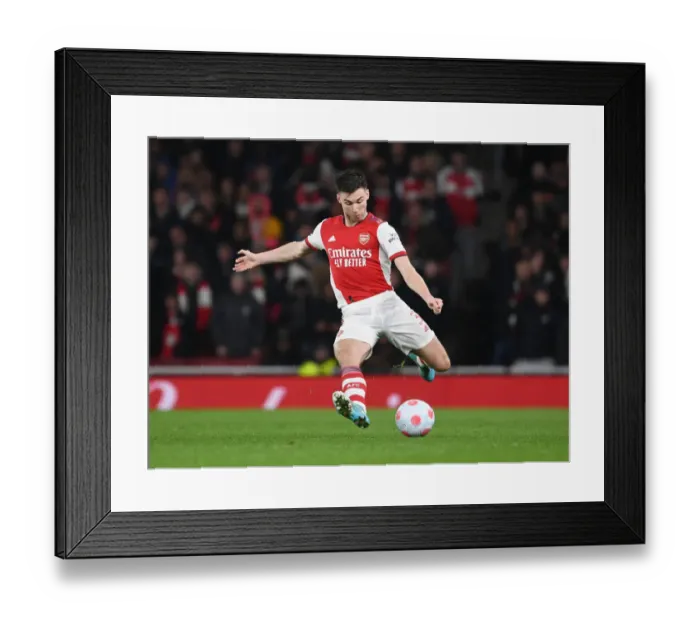 Framed Print : Arsenal vs. Liverpool: Kieran Tierney in Action at the Emirates Stadium Framed Print : Arsenal vs. Liverpool: Kieran Tierney in Action at the Emirates Stadium