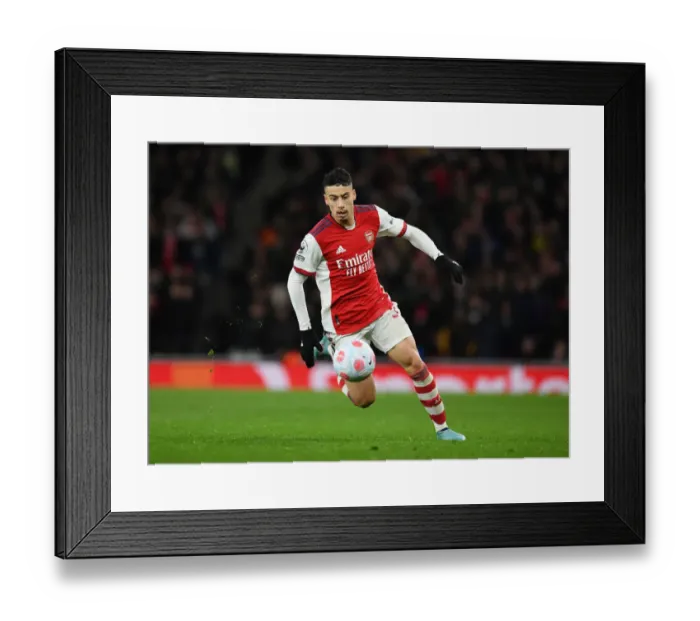 Framed Print : Martinelli vs. Liverpool: Intense Arsenal Showdown in Premier League