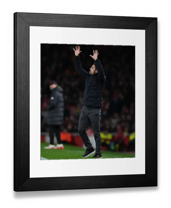 Framed Print : Mikel Arteta Focused: Arsenal vs Liverpool, Premier League 2021-22