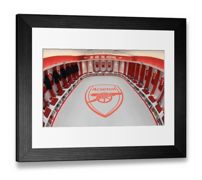 Framed Print : Arsenal Changing Room: Pre-Match Focus against Liverpool (Premier League, 2021-22) Framed Print : Arsenal Changing Room: Pre-Match Focus against Liverpool (Premier League, 2021-22)