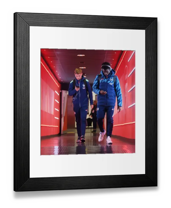 Framed Print : Arsenal's Smith Rowe and Saka Arrive Ahead of Arsenal v Liverpool (2021-22) Framed Print : Arsenal's Smith Rowe and Saka Arrive Ahead of Arsenal v Liverpool (2021-22)