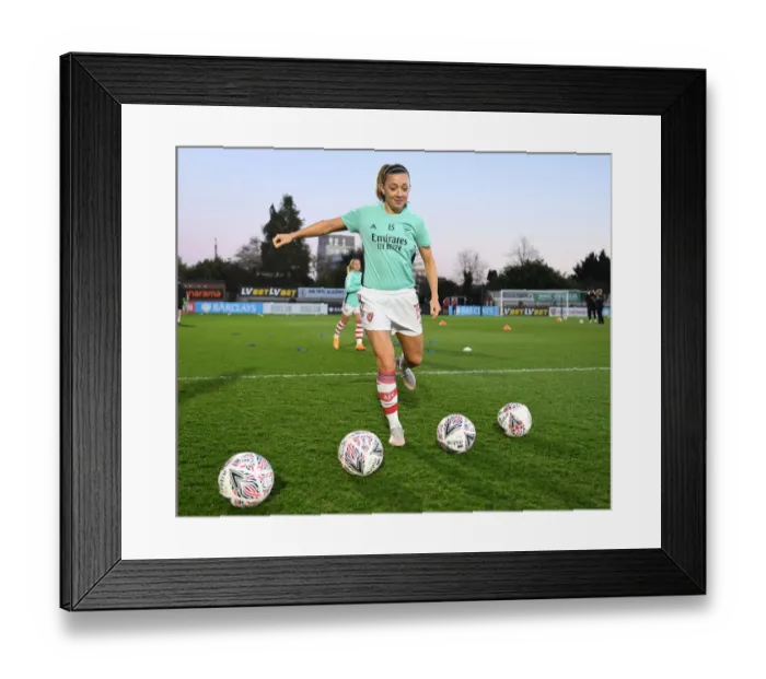 Framed Print : Arsenal's Katie McCabe Gears Up for FA Cup Quarterfinal Clash Against Coventry United
