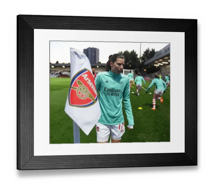 Framed Print : Focused Tobin Heath: Arsenal Women's Pre-Match Routine Ahead of FA Cup Quarterfinals vs Coventry United