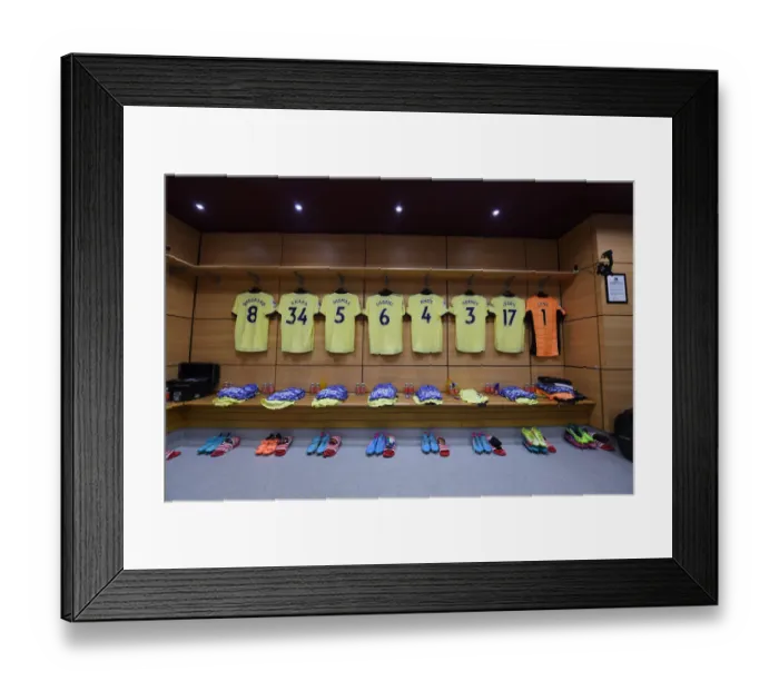 Framed Print : Arsenal's United Team Spirit: Pre-Match Huddle Before Aston Villa vs Arsenal, Premier League 2021-22 Framed Print : Arsenal's United Team Spirit: Pre-Match Huddle Before Aston Villa vs Arsenal, Premier League 2021-22