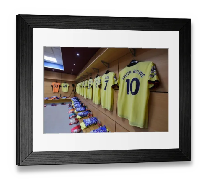 Framed Print : Arsenal's Pre-Match Huddle: Aston Villa vs Arsenal, Premier League 2021-22 Framed Print : Arsenal's Pre-Match Huddle: Aston Villa vs Arsenal, Premier League 2021-22