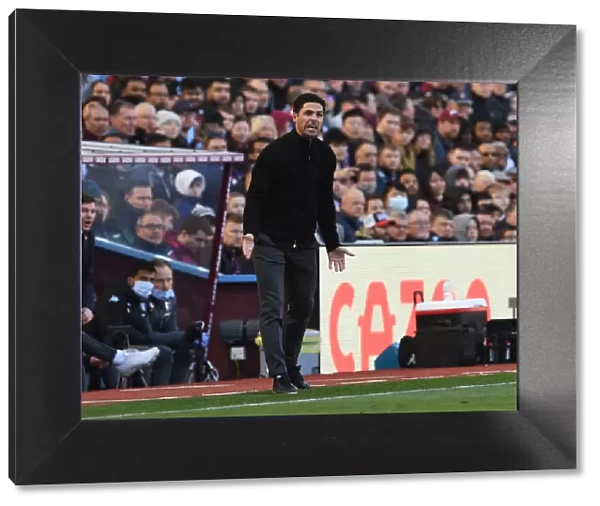 Mikel Arteta at Villa Park: Aston Villa vs. Arsenal, Premier League, March 2022