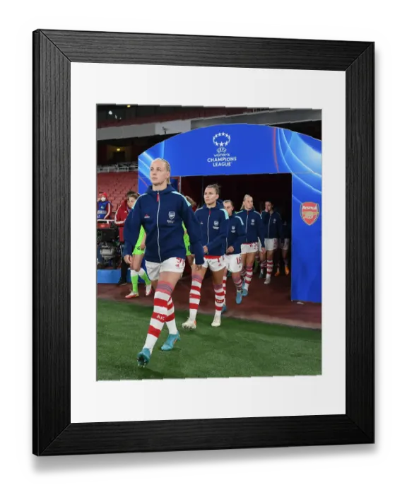 Framed Print : Arsenal Women vs. VfL Wolfsburg: UEFA Women's Champions League Quarterfinals (2021-22) - Beth Mead and Steph Catley Pre-Match Framed Print : Arsenal Women vs. VfL Wolfsburg: UEFA Women's Champions League Quarterfinals (2021-22) - Beth Mead and Steph Catley Pre-Match