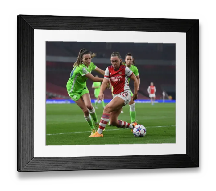 Framed Print : Arsenal vs. VfL Wolfsburg: Tight Battle in UEFA Women's Champions League Quarter-Finals