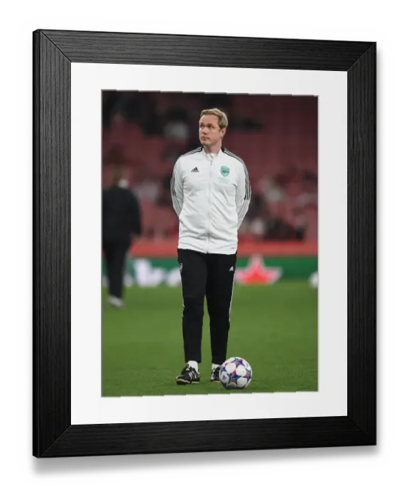Framed Print : Arsenal Women vs. Wolfsburg: Jonas Eidevall Guides Arsenal in UEFA Champions League Quarterfinals