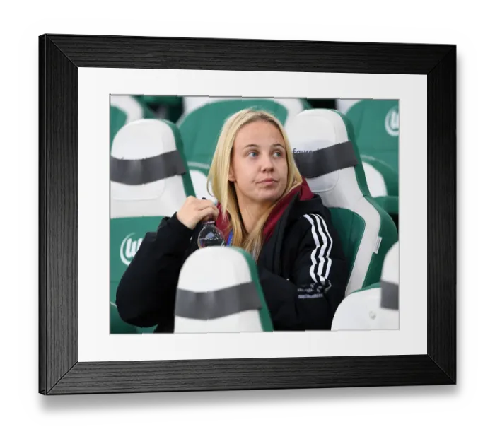 Framed Print : Arsenal WFC vs. VfL Wolfsburg: UEFA Women's Champions League Quarterfinals Showdown