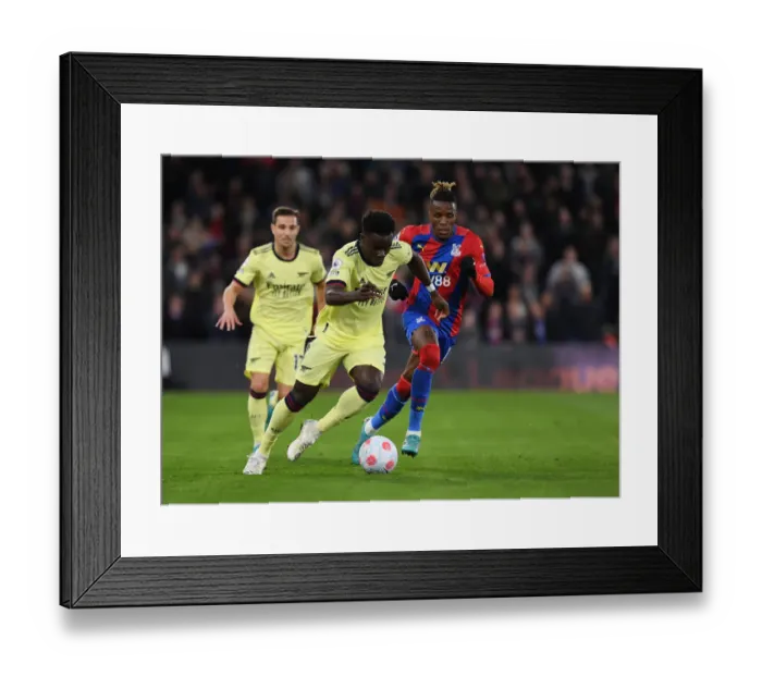 Framed Print : Saka Scores Past Zaha: Crystal Palace vs. Arsenal, Premier League 2021-22