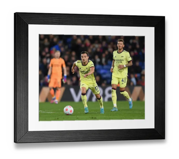 Framed Print : Intense Showdown: Cedric of Arsenal Faces Crystal Palace in Premier League Clash Framed Print : Intense Showdown: Cedric of Arsenal Faces Crystal Palace in Premier League Clash