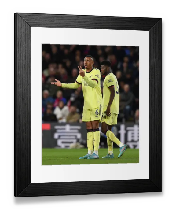Framed Print : Gabriel in Action: Arsenal vs. Crystal Palace, Premier League 2021-22
