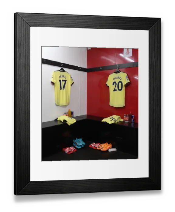 Framed Print : Arsenal Changing Room: Cedric and Nuno Tavares Shirts Before Crystal Palace Match Framed Print : Arsenal Changing Room: Cedric and Nuno Tavares Shirts Before Crystal Palace Match