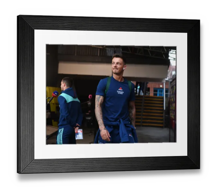 Framed Print : Ben White's Determined Preparation Ahead of Crystal Palace Showdown: Arsenal's Premier League Battle