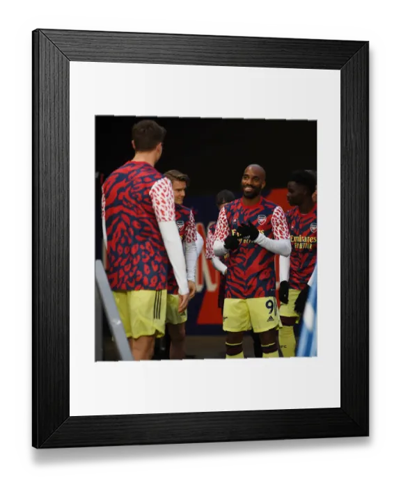 Framed Print : Alex Lacazette Gears Up: Crystal Palace vs Arsenal, Premier League 2021-22