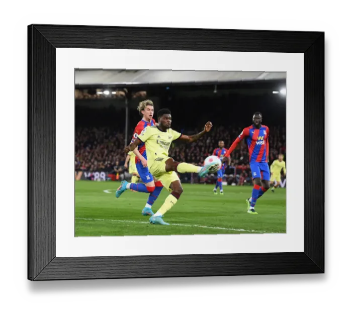 Framed Print : Thomas Partey vs Conor Gallagher: Battle in the Midfield - Crystal Palace vs Arsenal, Premier League 2021-22