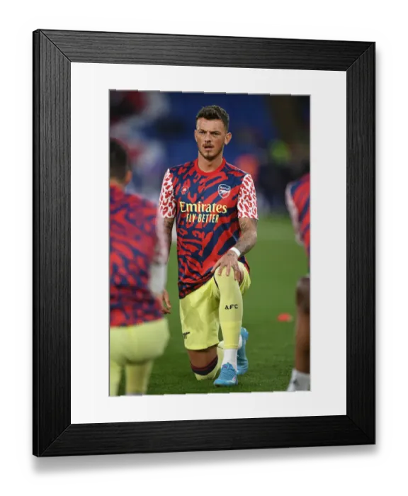 Framed Print : Ben White's Focus: Arsenal Star Prepares for Crystal Palace Showdown in Premier League Framed Print : Ben White's Focus: Arsenal Star Prepares for Crystal Palace Showdown in Premier League