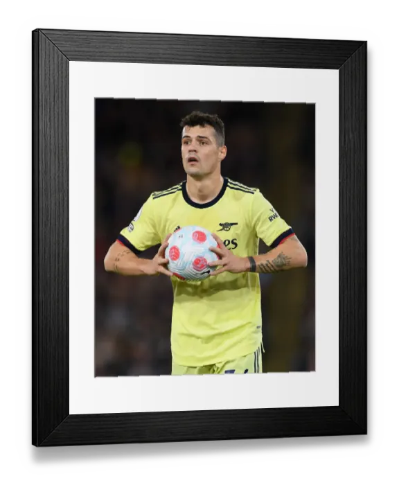 Framed Print : Granit Xhaka in Action: Crystal Palace vs Arsenal, Premier League 2021-22 Framed Print : Granit Xhaka in Action: Crystal Palace vs Arsenal, Premier League 2021-22