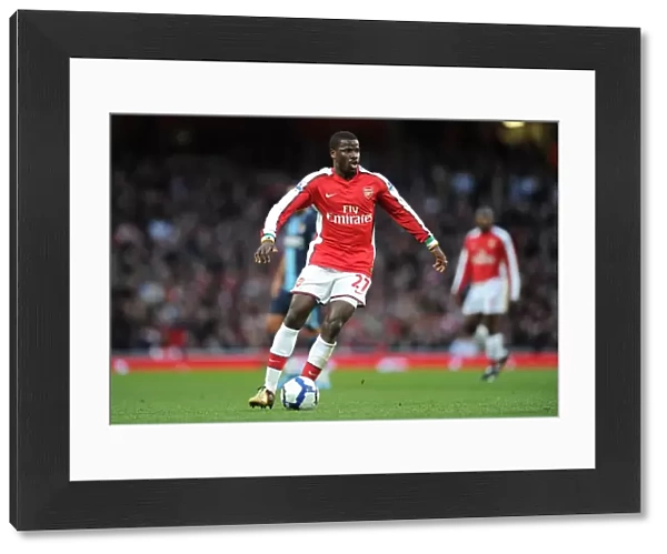 Emmanuel Eboue (Arsenal). Arsenal 2: 0 West Ham United, Barclays Premeir League